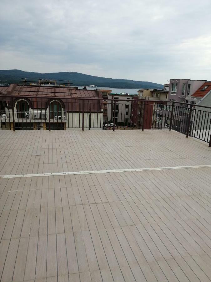 Hotel Sapphire Приморско Экстерьер фото